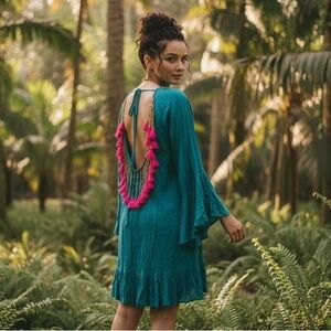 FUN backless tassels dress